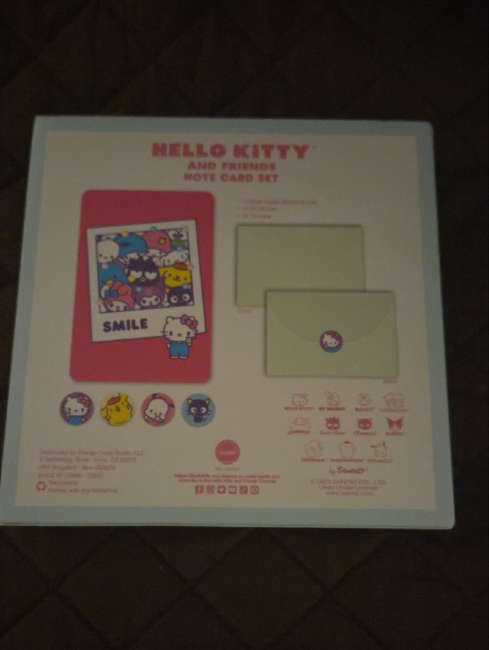 Hello Kitty-Note Card Set w/ Sticker Pack - Picture 4 of 9